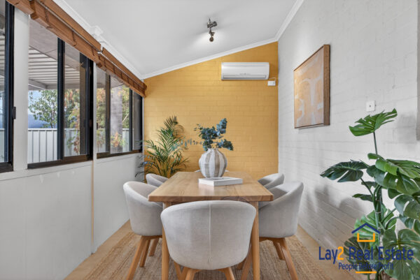 Two Bed / Two Bath plus Studio! Bayswater Character, Charm & Prime Location! - Image 11