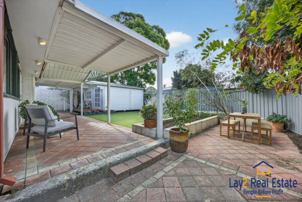 Two Bed / Two Bath plus Studio! Bayswater Character, Charm & Prime Location! - Image 22