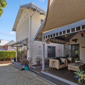 Timeless Character Bayswater Home / 42 Leake St Bayswater WA 6053 - Image 27