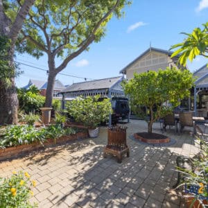 Timeless Character Bayswater Home / 42 Leake St Bayswater WA 6053 - Image 30