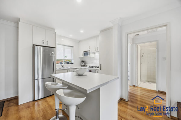 Walk to Mt Lawley Cafes!  Stylish First Floor Living 5/732 Beaufort Street, Mount Lawley WA - Image 8