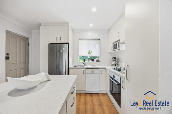 Walk to Mt Lawley Cafes!  Stylish First Floor Living 5/732 Beaufort Street, Mount Lawley WA - Image 10