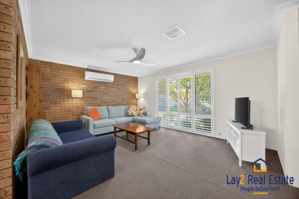 Stylish Villa Living in a Private Bassendean Setting. 4/64 Ivanhoe St Bassendean WA 6054 - Image 2