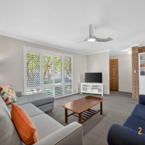 Stylish Villa Living in a Private Bassendean Setting. 4/64 Ivanhoe St Bassendean WA 6054 - Image 3