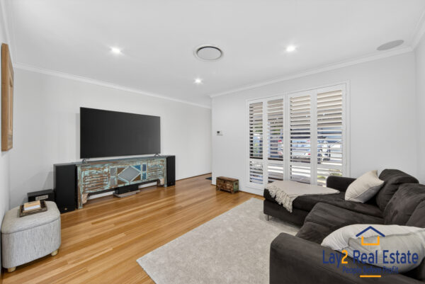 Bayswater River Precinct - Exceptional Family Living in Bayswater's Beloved River Precinct. - Image 4