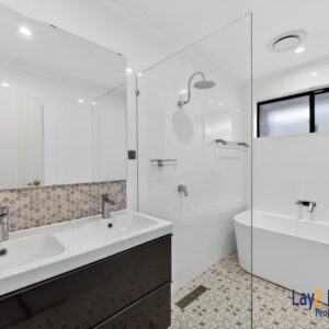 Bayswater River Precinct - Exceptional Family Living in Bayswater's Beloved River Precinct. - Image 18