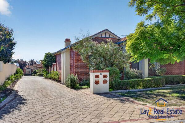 Warm and Welcoming Family Living.  2/14 Hudson Street, Bayswater WA 6053 - Image 22