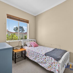 Warm and Welcoming Family Living.  2/14 Hudson Street, Bayswater WA 6053 - Image 16