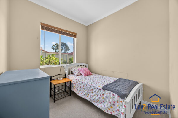 Warm and Welcoming Family Living.  2/14 Hudson Street, Bayswater WA 6053 - Image 16