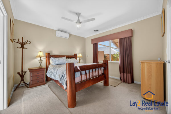 Warm and Welcoming Family Living.  2/14 Hudson Street, Bayswater WA 6053 - Image 10