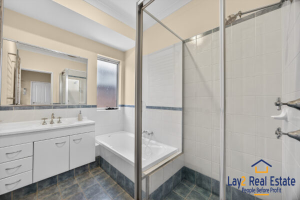 Warm and Welcoming Family Living.  2/14 Hudson Street, Bayswater WA 6053 - Image 14