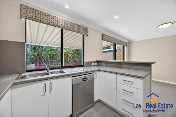 Where Contemporary Comfort Meets Convenient Maylands Living - Image 9