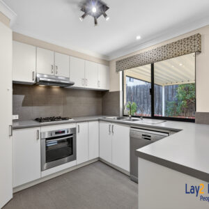 Where Contemporary Comfort Meets Convenient Maylands Living - Image 12