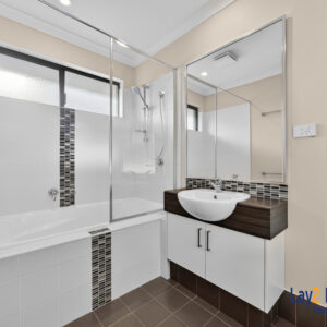 Where Contemporary Comfort Meets Convenient Maylands Living - Image 18