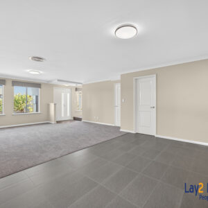 A Spacious 4 Bedroom Retreat in Vibrant Maylands - Image 5