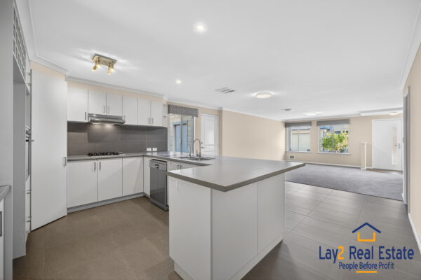 6-72 Caledonian Ave Maylands - kitchen area image. Lay2 Real Estate