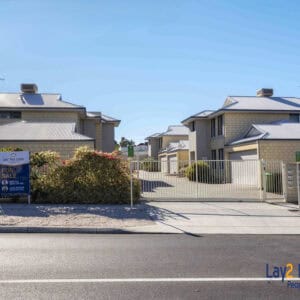 A Spacious 4 Bedroom Retreat in Vibrant Maylands - Image 23