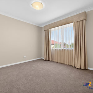 A Spacious 4 Bedroom Retreat in Vibrant Maylands - Image 14