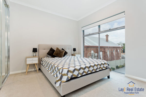 Walk to the Train Station and Cafes!  Stylish, Low Maintenance Living in the Heart of Maylands - Image 11