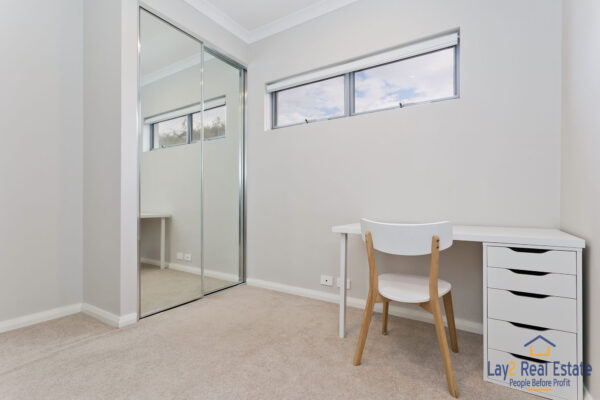 Walk to the Train Station and Cafes!  Stylish, Low Maintenance Living in the Heart of Maylands - Image 12