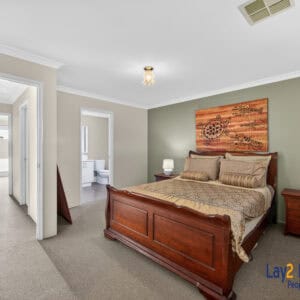 Contemporary Family 4 Bedroom Living - Image 16