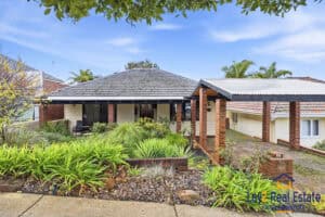 Warm & Welcoming Home in Central Bayswater. 57 Roberts St Bayswater WA