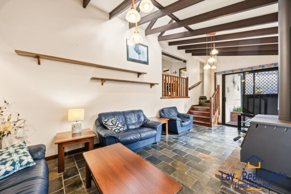 Warm & Welcoming Home in Central Bayswater. 57 Roberts St Bayswater WA - Image 14