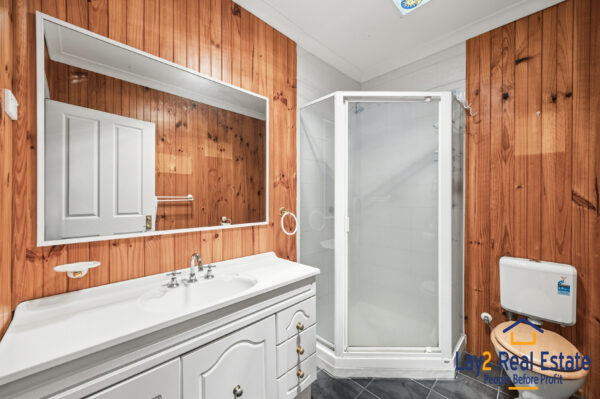 Warm & Welcoming Home in Central Bayswater. 57 Roberts St Bayswater WA - Image 19