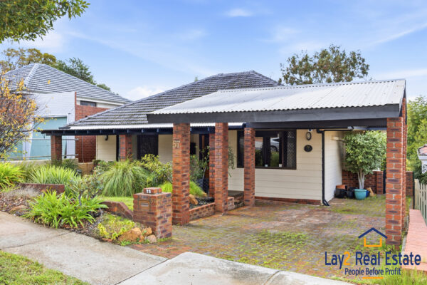 Warm & Welcoming Home in Central Bayswater. 57 Roberts St Bayswater WA - Image 2