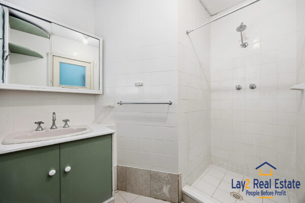 A Bayswater Classic Ready for its Next Chapter | 34 Cobden Street, Bayswater WA 6053 - Image 12