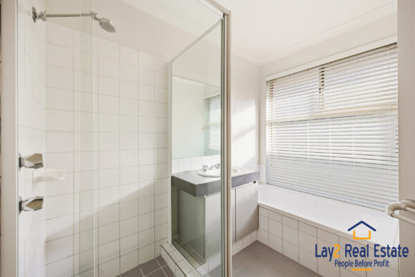 Check out my Rear!  | 9 Abisko Court, Ballajura WA 6063 - Image 16
