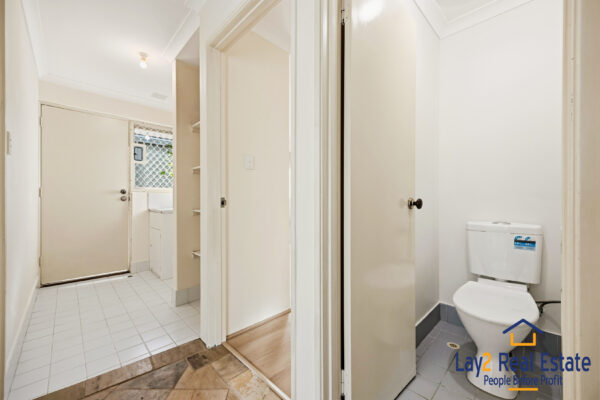 Check out my Rear!  | 9 Abisko Court, Ballajura WA 6063 - Image 17