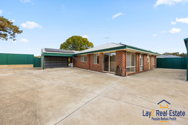 Check out my Rear!  | 9 Abisko Court, Ballajura WA 6063 - Image 19