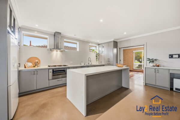RARE RIVERSIDE OPPORTUNITY*  1000sqm block | 93 River View Avenue, South Guildford - Image 13