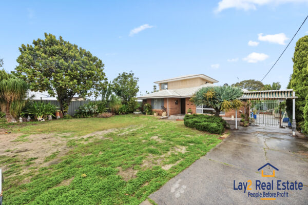 RARE RIVERSIDE OPPORTUNITY*  1000sqm block | 93 River View Avenue, South Guildford - Image 3
