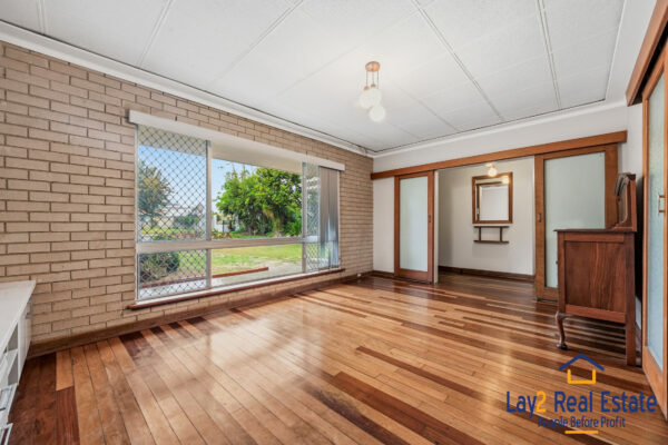 RARE RIVERSIDE OPPORTUNITY*  1000sqm block | 93 River View Avenue, South Guildford - Image 7
