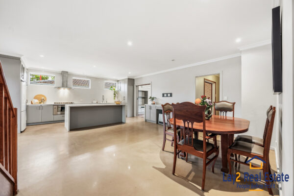 RARE RIVERSIDE OPPORTUNITY*  1000sqm block | 93 River View Avenue, South Guildford - Image 10