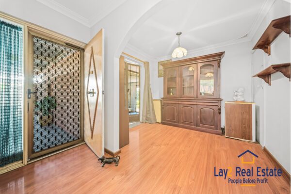 Current & Future Value on a 728sqm Block! - Image 3