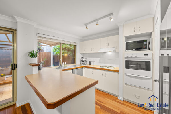 75B-Ninth-Ave-Maylands-WA-kitchen-image-1.-Property-for-sale-by-Lay2-Real-Estate