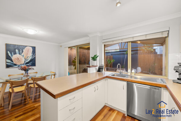 75B-Ninth-Ave-Maylands-WA-kitchen-image-4.-Property-for-sale-by-Lay2-Real-Estate