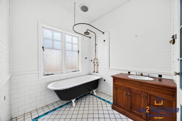 6 Copley Street, Bayswater WA 6053 / Extended 1920s Character Home – A Rare Opportunity with Exceptional Potential - Image 19