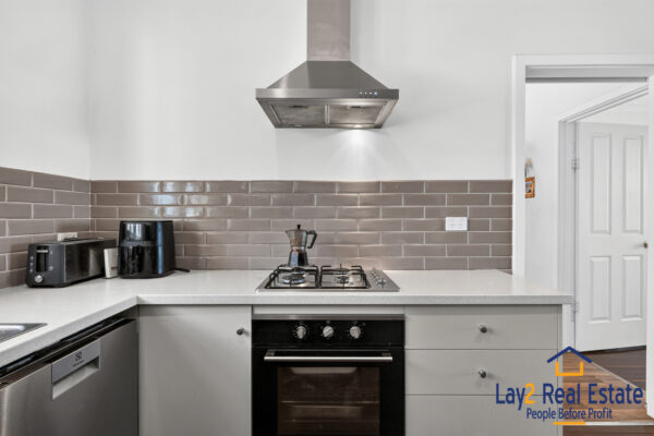A 1950's Classic on 835sqm Elevated Block!  44 Stone Street, Bayswater WA 6053 - Image 12