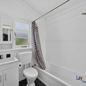 Central Bayswater Full Size Block with FREE house. - Image 16