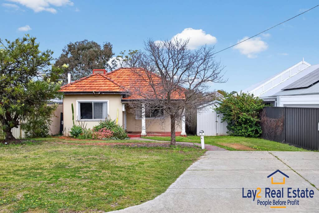Central Bayswater Full Size Block with FREE house. - Image 4