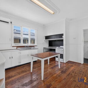Central Bayswater Full Size Block with FREE house. - Image 13