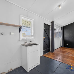 Central Bayswater Full Size Block with FREE house. - Image 21
