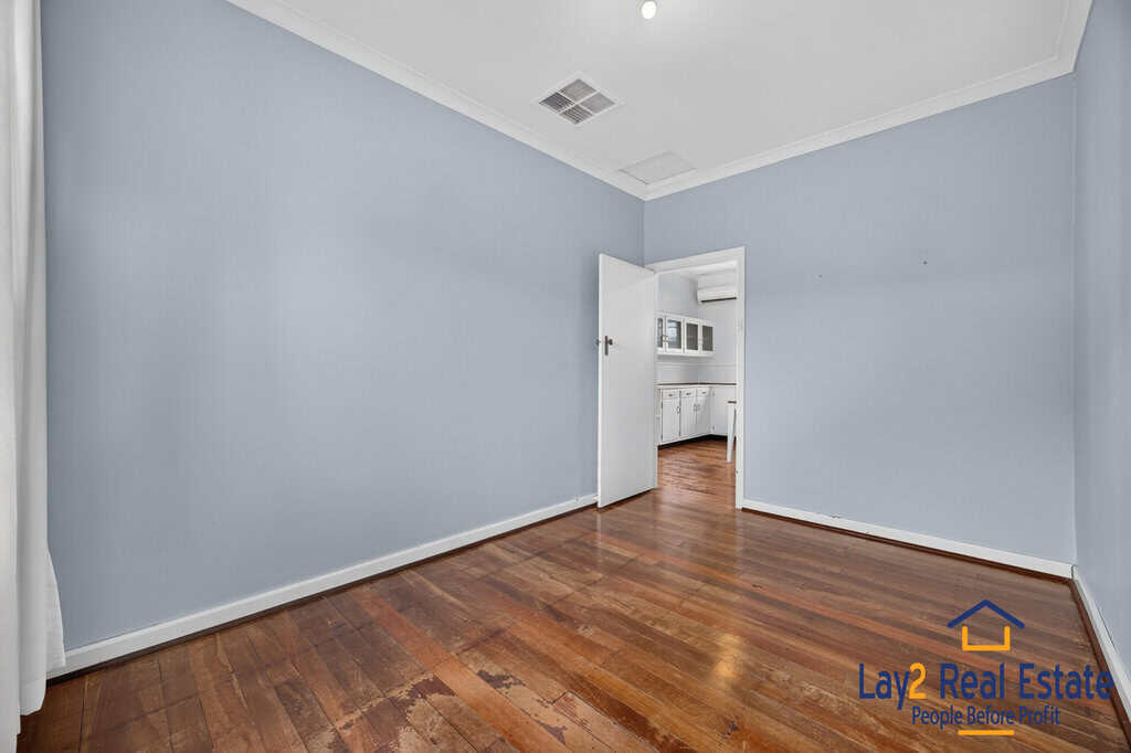 Central Bayswater Full Size Block with FREE house. - Image 19