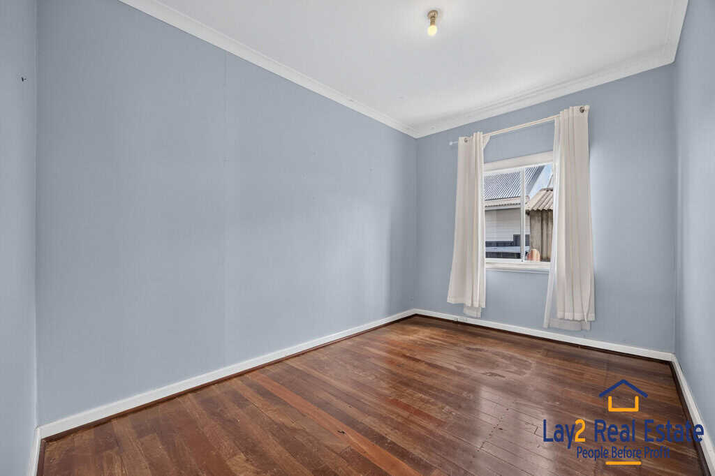 Central Bayswater Full Size Block with FREE house. - Image 18