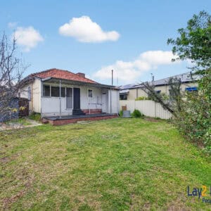 Central Bayswater Full Size Block with FREE house. - Image 25