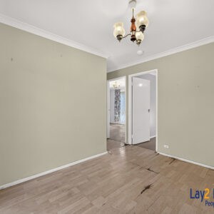 Just 250m to Bayswater Train Station - 121 Whatley Crescent Bayswater WA 6053 - Image 13